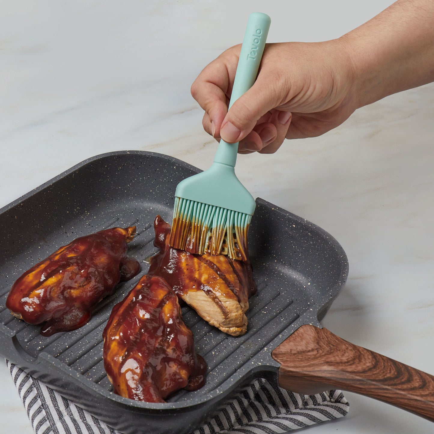 Flex-Core Silicone Basting Brush