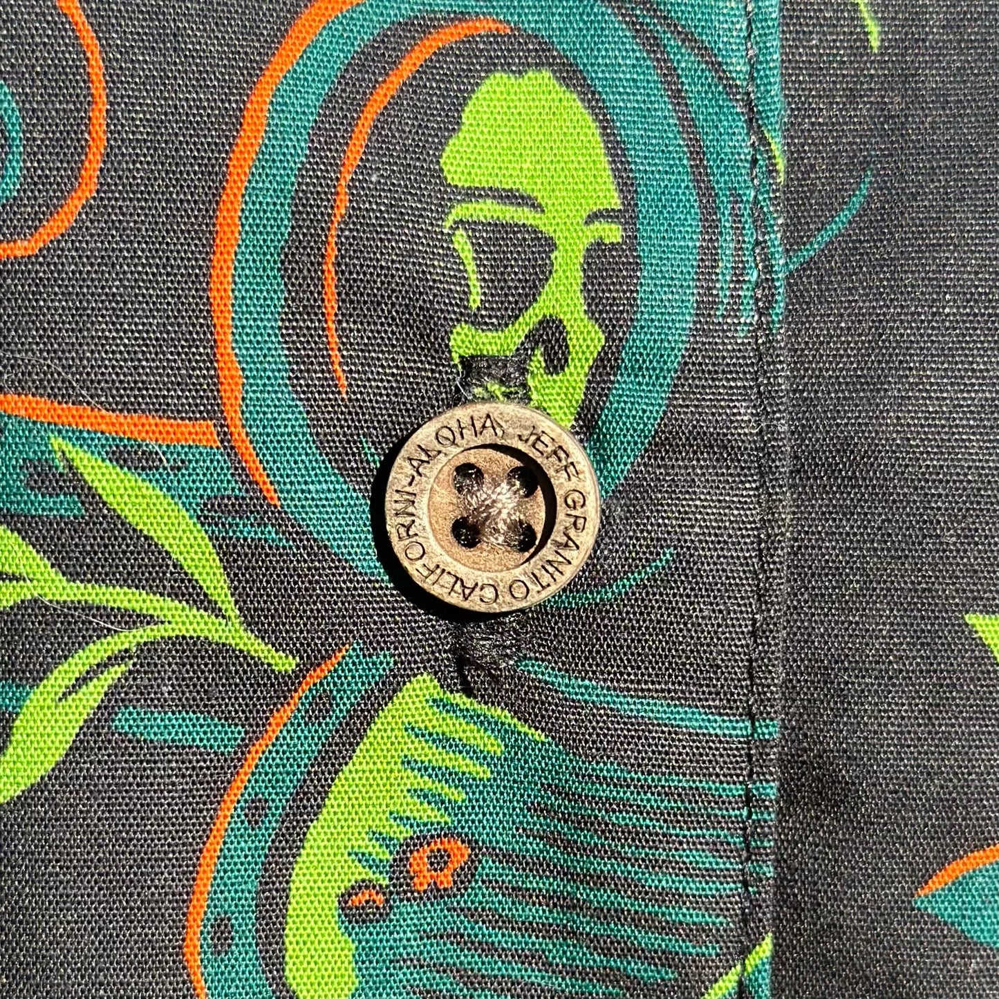 Jeff Granito's 'Deep Dive' Classic Aloha Button-Up Shirt - Womens - Ready-to-Ship!