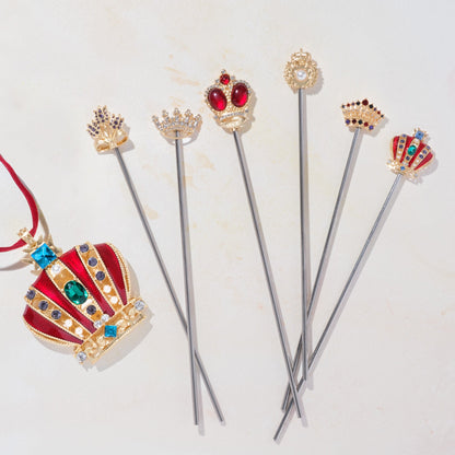 Crown swizzle sticks