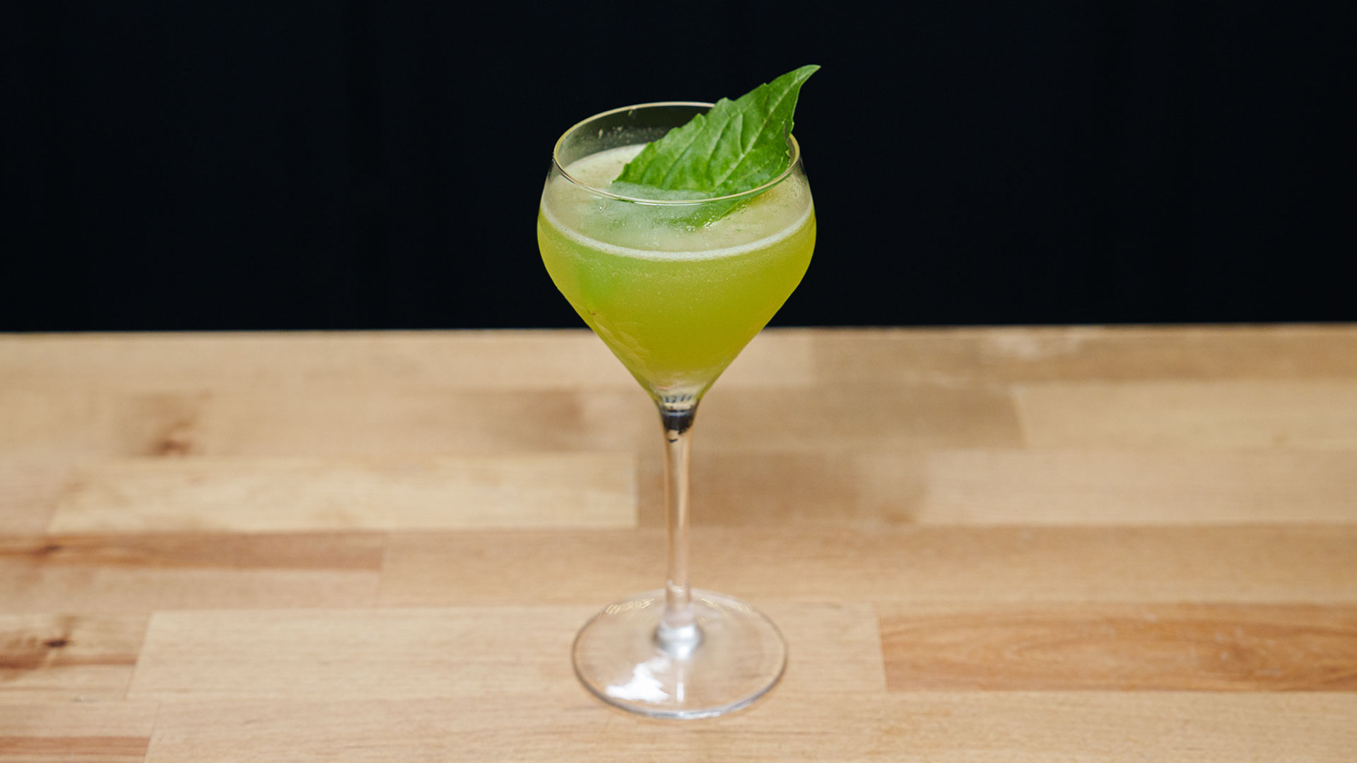 Basil Gimlet | The Educated Barfly