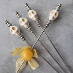 gravedigger-skulls-martini-picks-3w